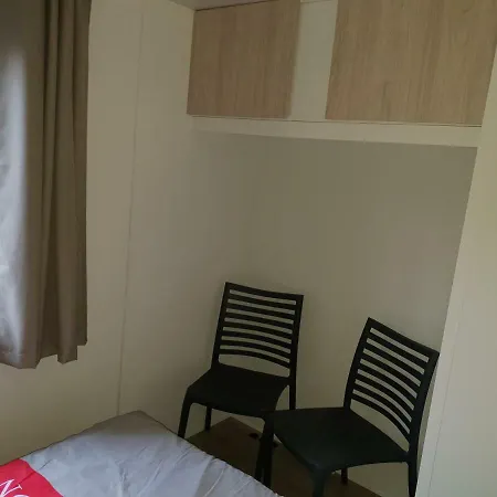 Mobil-homme 4* 레 마트